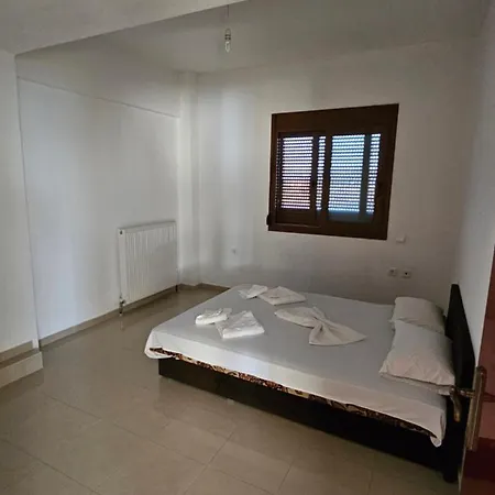 Nisi House Beachfront Sea View Vatopedi