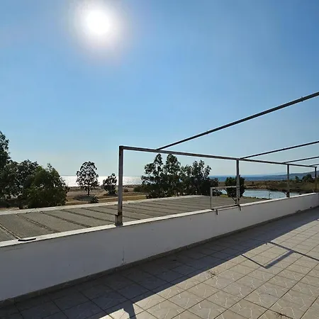 Semesterbostad Nisi House Beachfront Sea View *