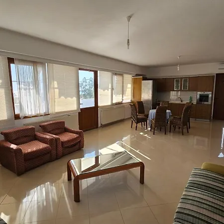 Vakantiehuis Nisi House Beachfront Sea View Vatopédhion