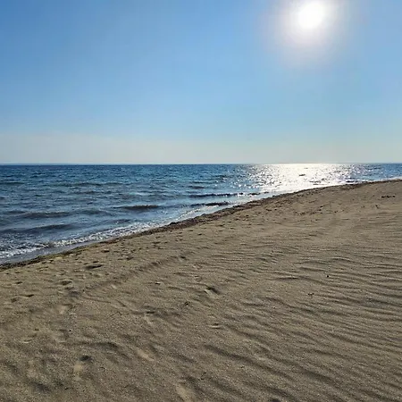 Vakantiehuis Nisi House Beachfront Sea View